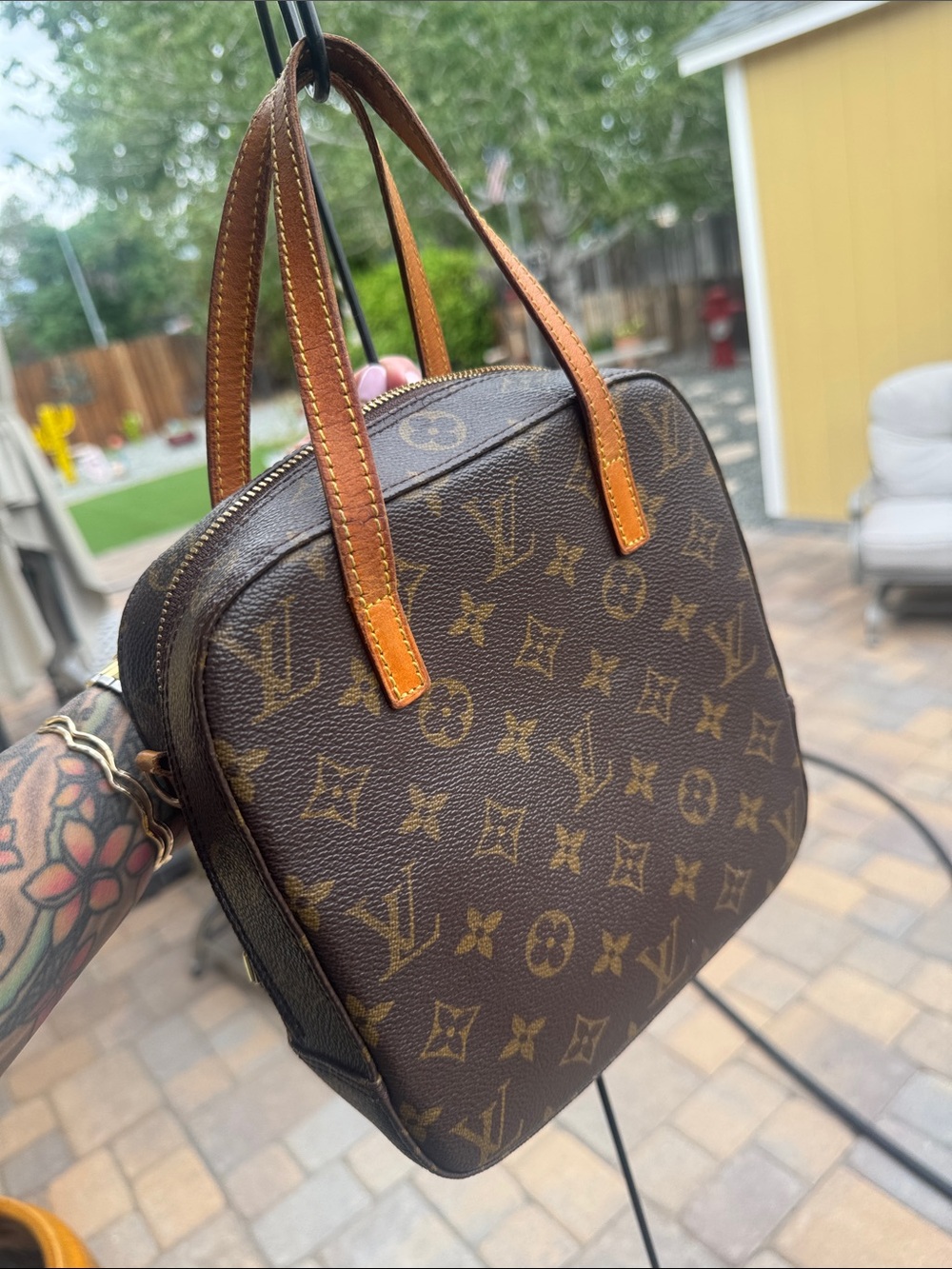 Louis Vuitton Spontini